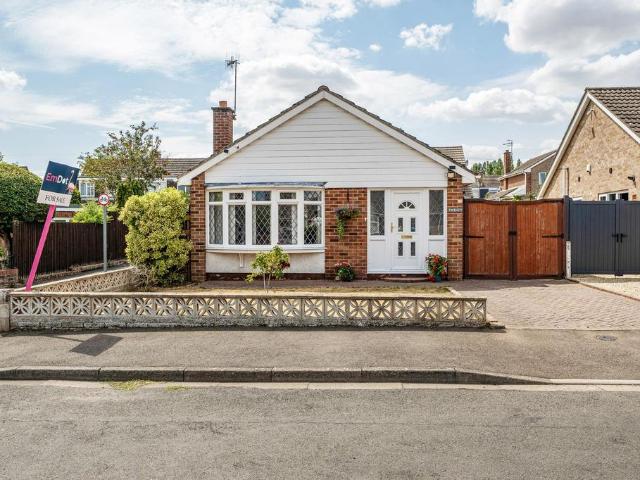 Bungalow for sale in Worcestershire