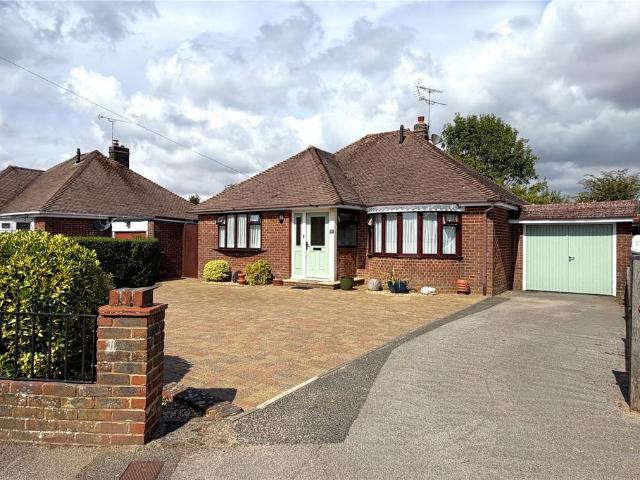 Bungalow for sale in Spring Vale, Hampshire