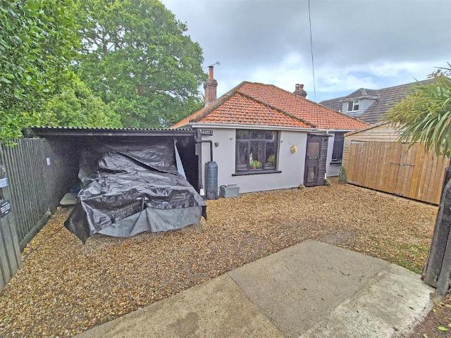 Bungalow for sale in Ashurst Bridge, Hampshire