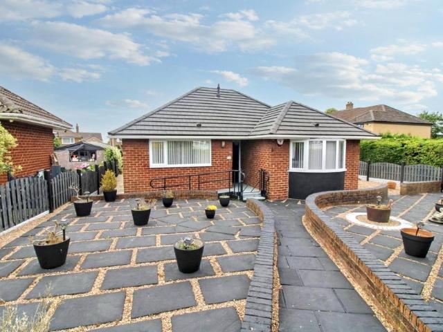 Bungalow for sale in Pogmoor, South Yorkshire