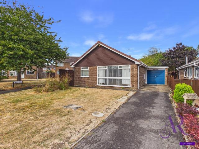 Bungalow for sale in Poets Estate, Newport Pagnell