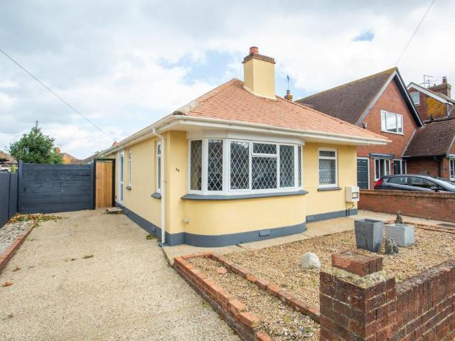 Bungalow for sale in Oxenden, The Bridge