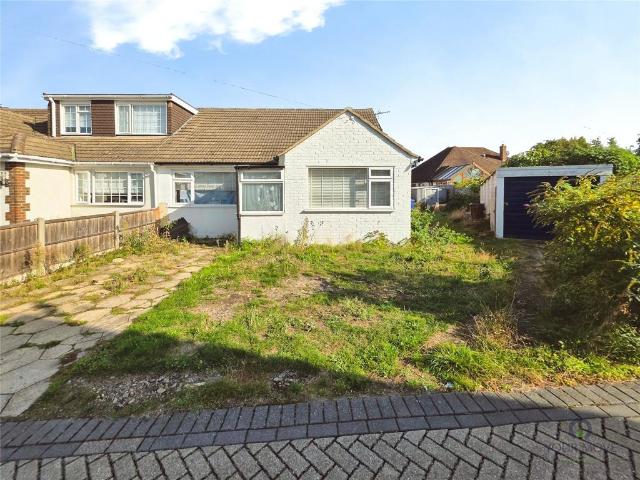 Bungalow for sale in Gore, Swale