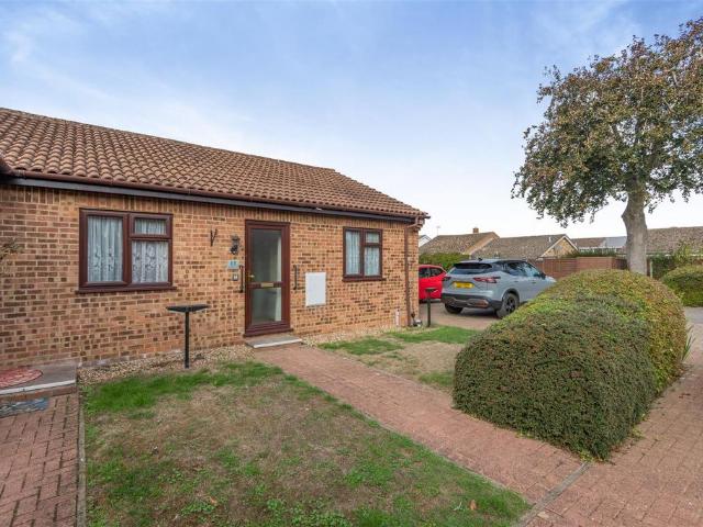 Bungalow for sale in Coxheath, Maidstone