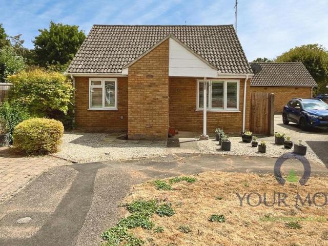 Bungalow for sale in Bedford