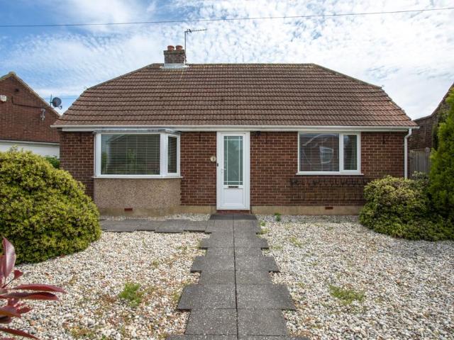 Bungalow for sale in Upper Deal, Ash