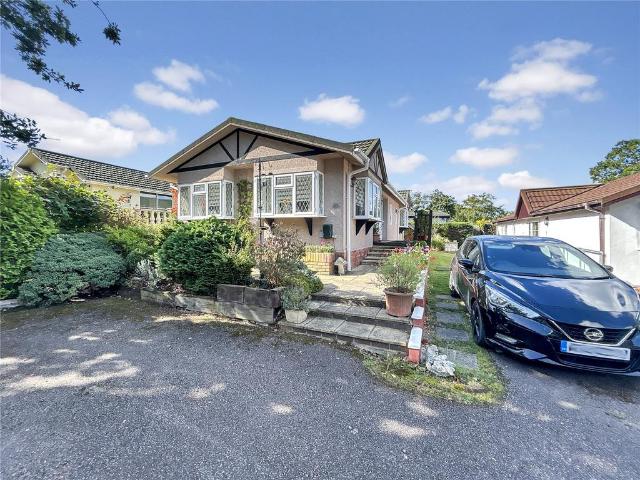 Bungalow for sale in Joydens Wood, Monks Orchard