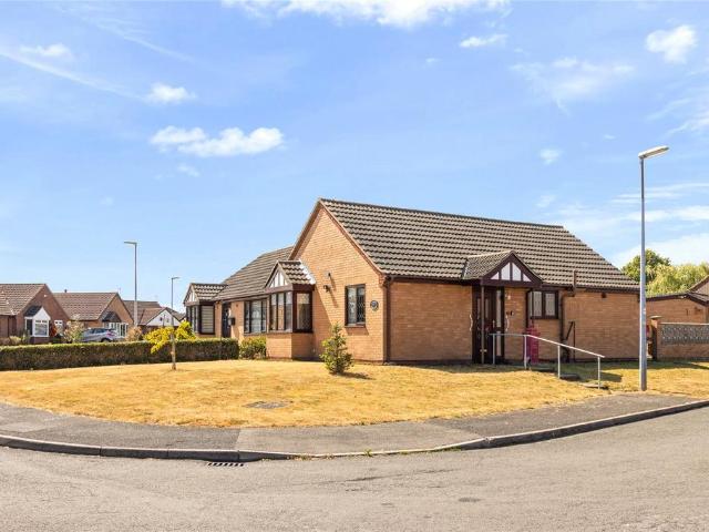 Bungalow for sale in South End, Ingleby