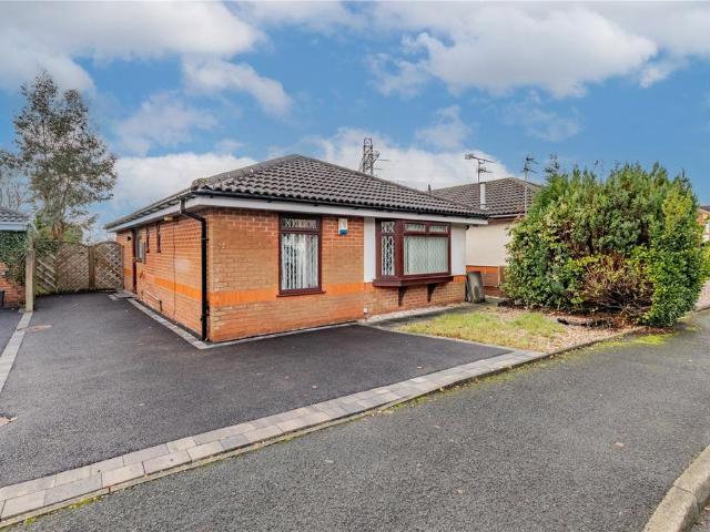 Bungalow for sale in Bamford, Burnedge