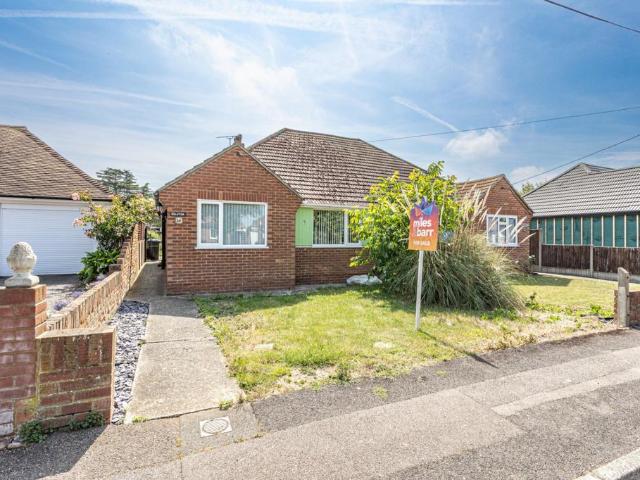 Bungalow for sale in Birchington, Acol