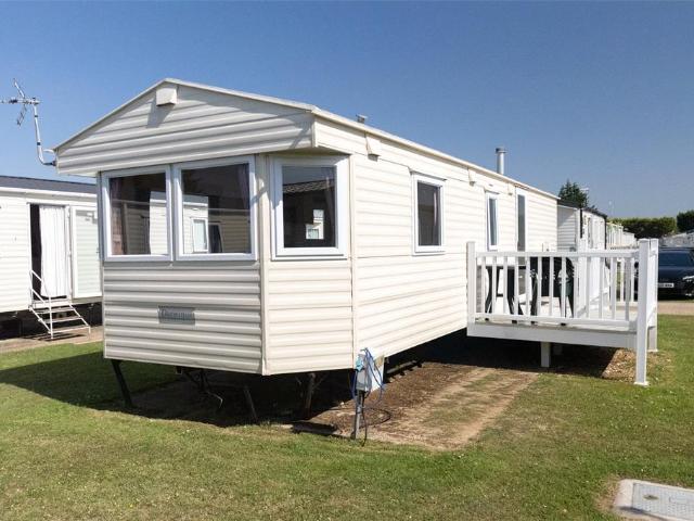 Bungalow for sale in Spring Vale, Hampshire