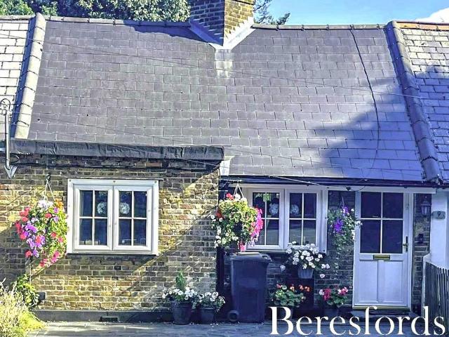 Bungalow for sale in Navestock Side, Essex