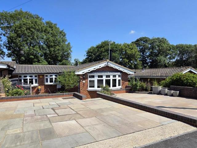 Bungalow for sale in Fareham, Hampshire
