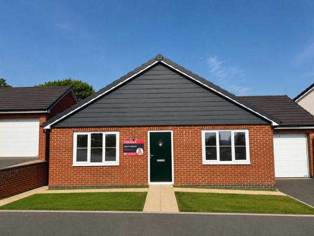 Bungalow for sale in Wincanton, Somerset