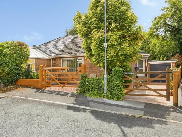 Bungalow for sale in Calder Grove, West Yorkshire