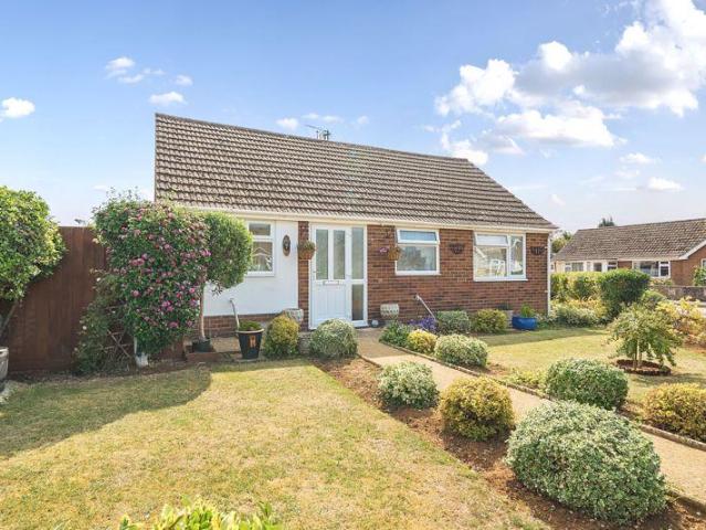 Bungalow for sale in Evershot, Oxfordshire