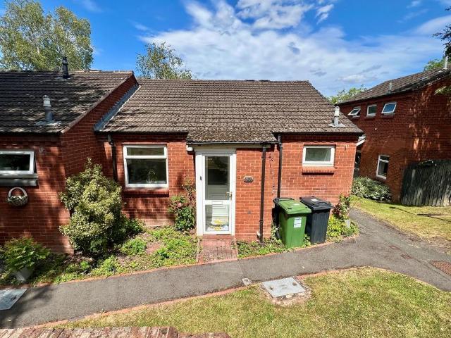 Bungalow for sale in Redditch, Oakenshaw
