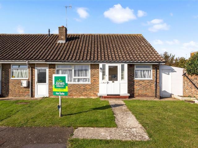 Bungalow for sale in Fishersgate, West Sussex