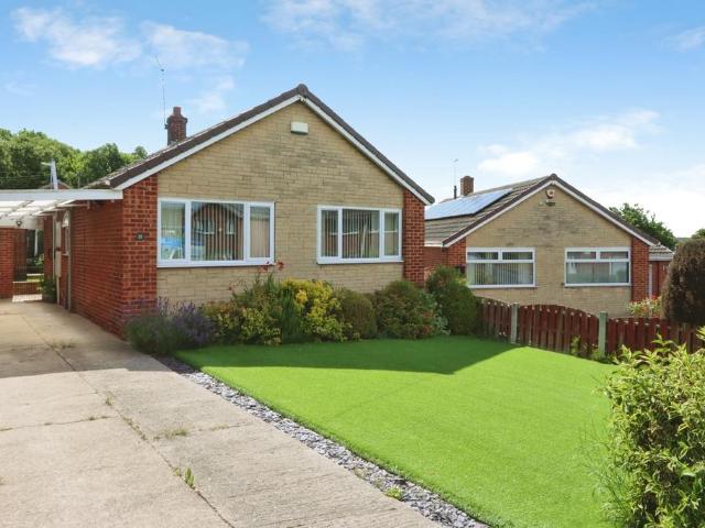 Bungalow for sale in Aston cum Aughton, Aston