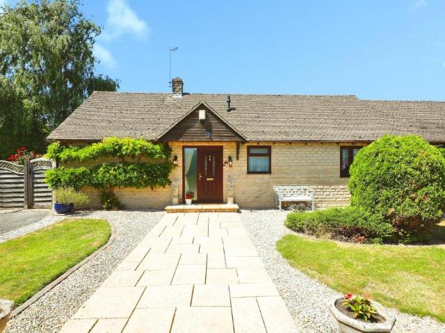 Bungalow for sale in Fossebridge, Gloucestershire