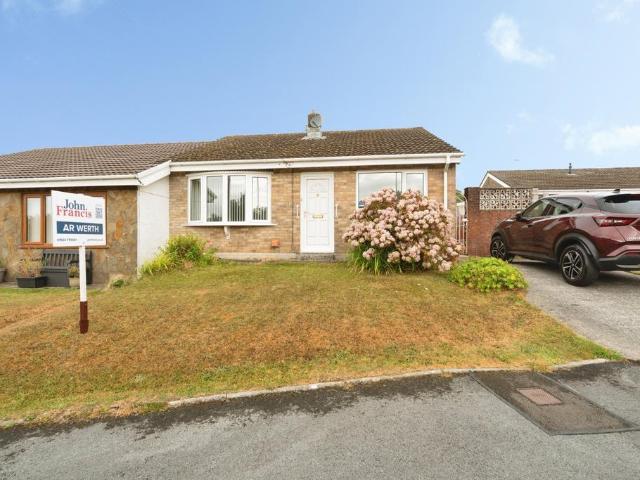 Bungalow for sale in Swiss Valley, Felinfoel
