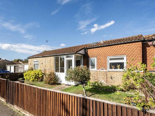 Bungalow for sale in High Wycombe Community Board, High Wycombe