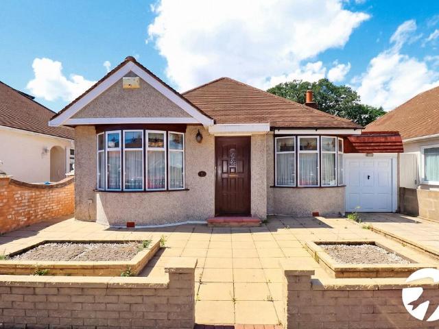 Bungalow for sale in West Heath, Greater London