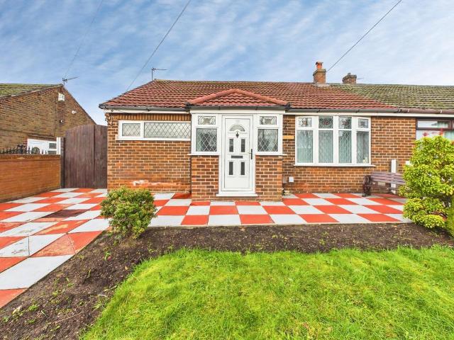 Bungalow for sale in Spring View, Wigan