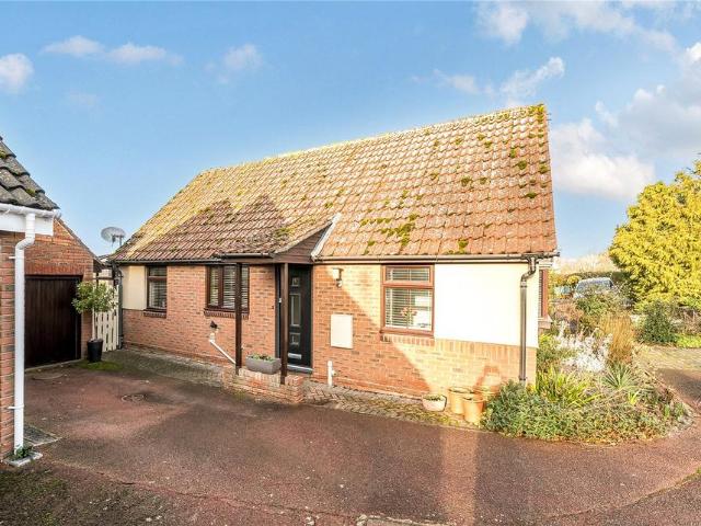 Bungalow for sale in Bedingfield, Suffolk