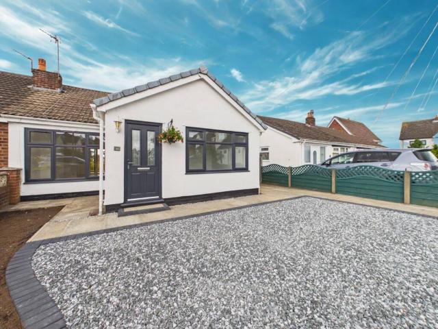 Bungalow for sale in Longshaw, St Helens