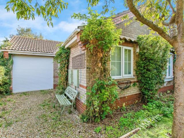 Bungalow for sale in Belleau, Lincolnshire