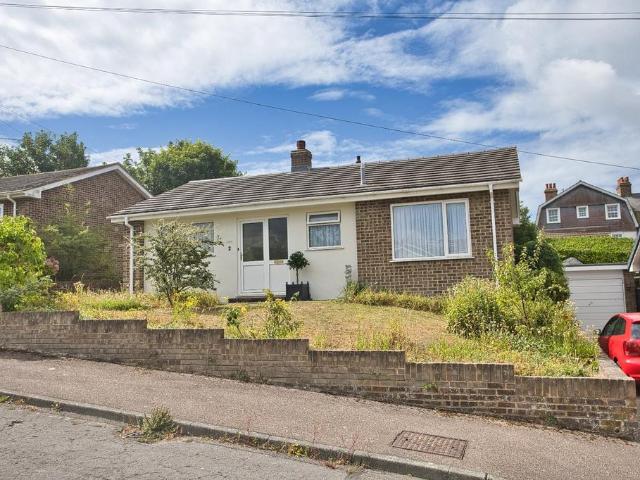 Bungalow for sale in Ash, Kent
