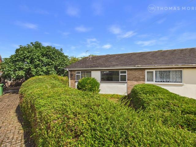 Bungalow for sale in St. Ives, Huntingdon