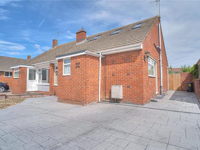 Bungalow for sale in Coleview, Kingsdown