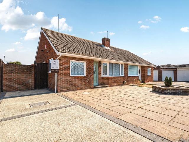 Bungalow for sale in Fishersgate, West Sussex