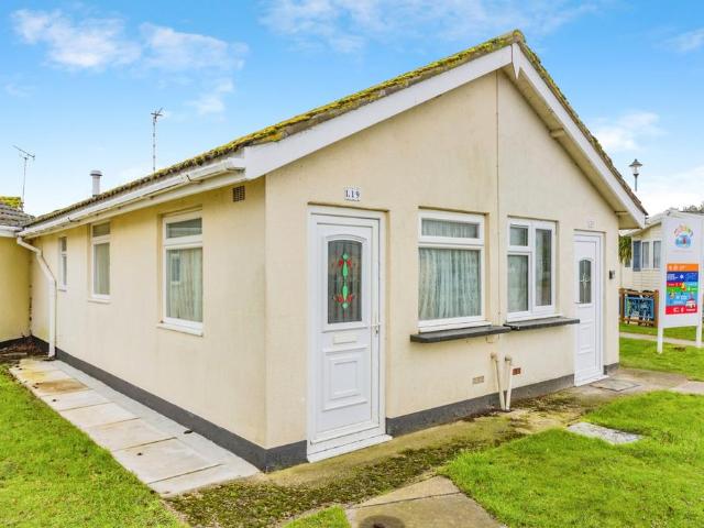 Bungalow for sale in Dawlish Warren, Teignbridge