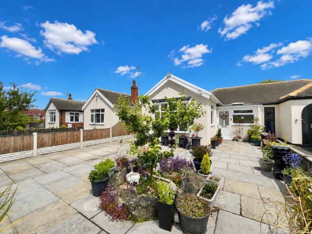 Bungalow for sale in Burn Naze, Cabus