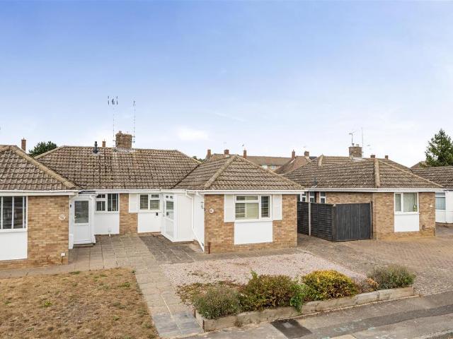 Bungalow for sale in Barming, Midway