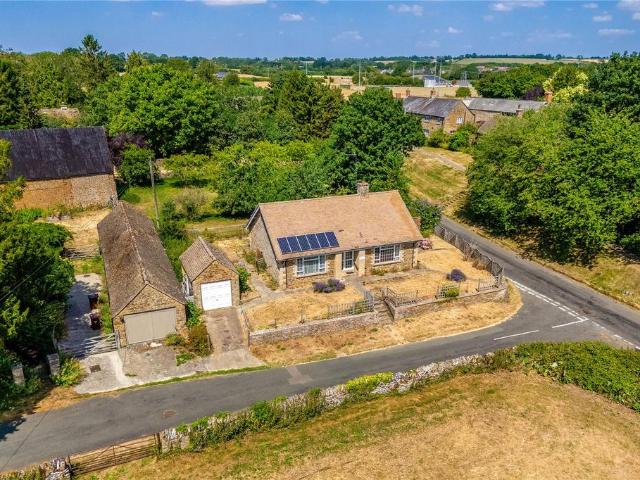 Bungalow for sale in Evershot, Oxfordshire