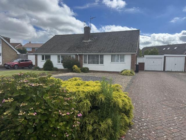 Bungalow for sale in Alveston