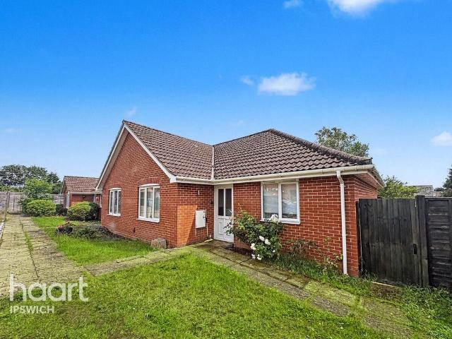 Bungalow for sale in Westbourne, Key Street