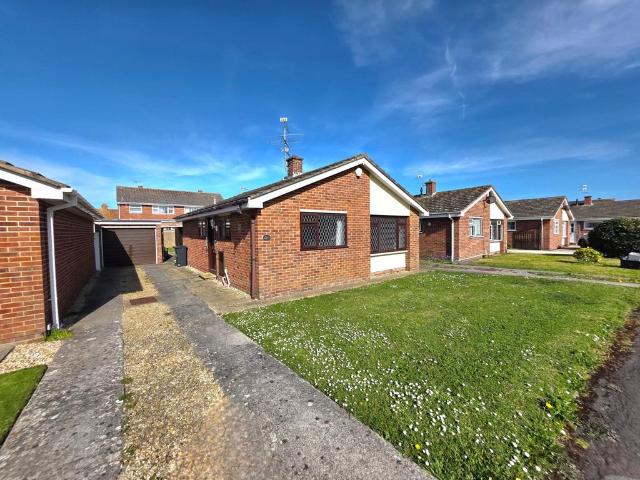 Bungalow for sale in Burnham-on-Sea and Highbridge, Burnham-on-Sea