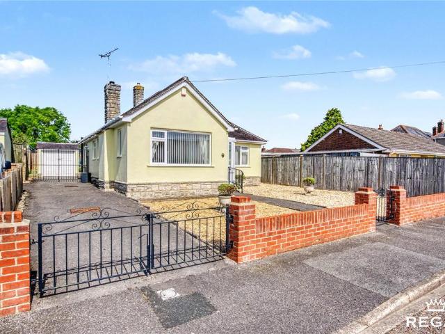 Bungalow for sale in Alderney, Poole