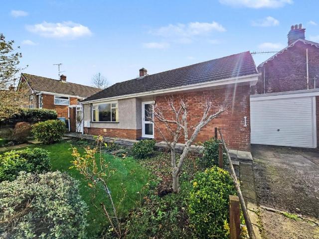 Bungalow for sale in Llanfoist Fawr, Govilon