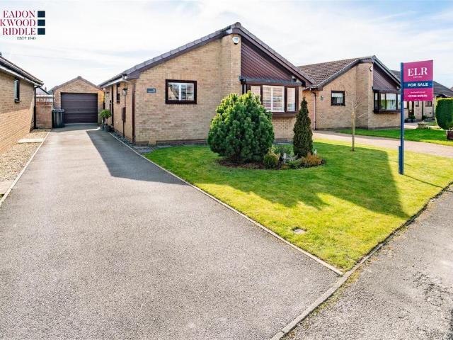 Bungalow for sale in Old Ravenfield, Ravenfield