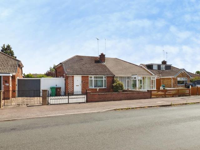 Bungalow for sale in Silverdale, Haddon