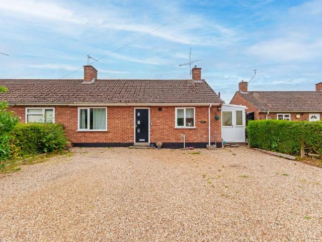 Bungalow for sale in Bentfield, Duton Hill