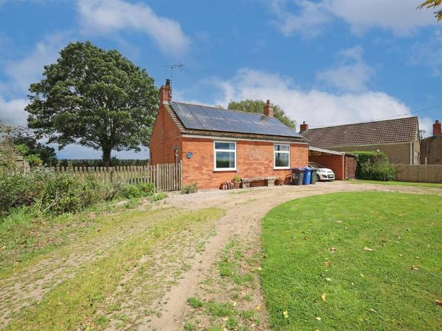 Bungalow for sale in Boston, Lincolnshire