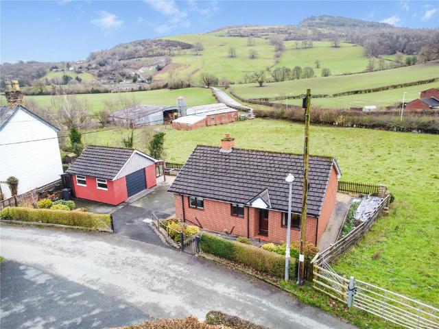 Bungalow for sale in Llanfyllin