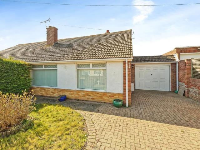 Bungalow for sale in Chilton, Acol